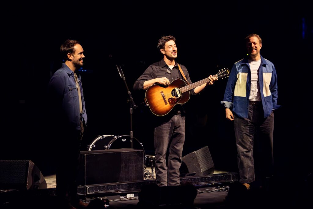 Mumford & Sons Sydney Opera House